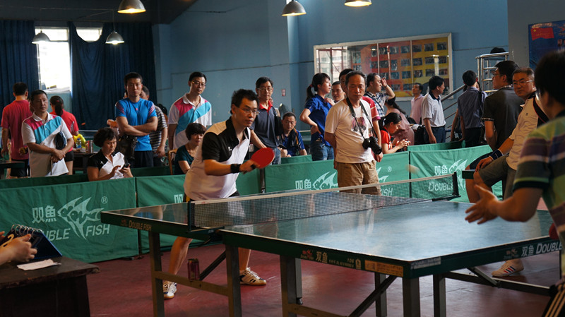 家队慰问若 家队慰问若