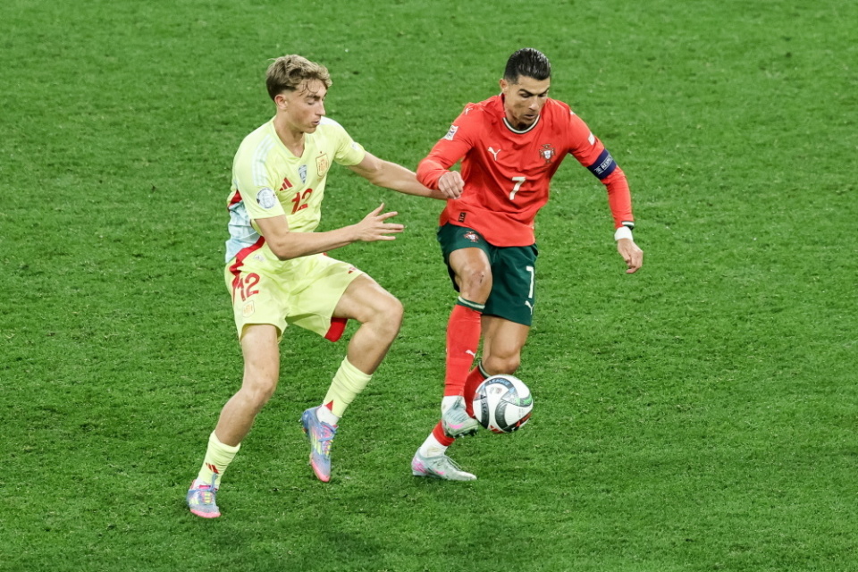 仅展示了王 仅展示了王